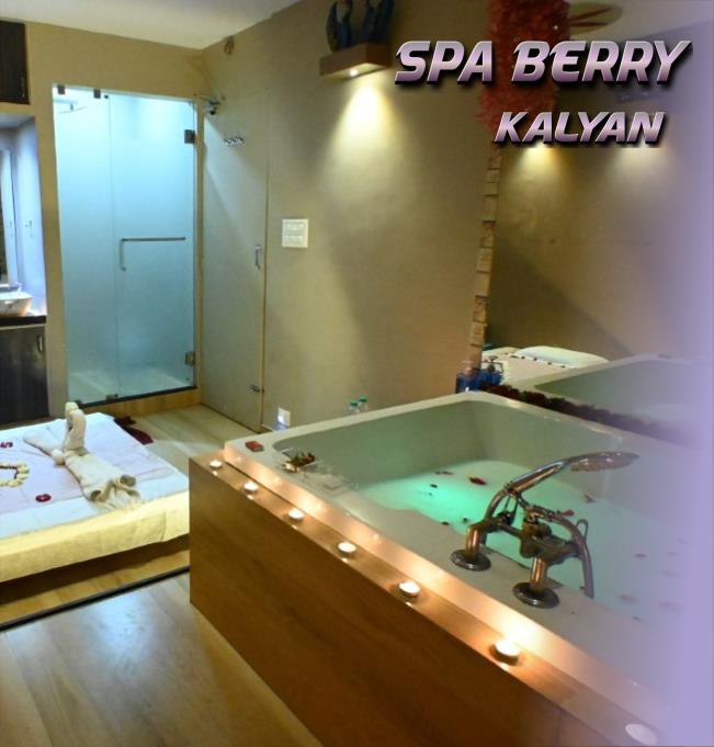 Jacuzzi Milk Bath in Kalyan